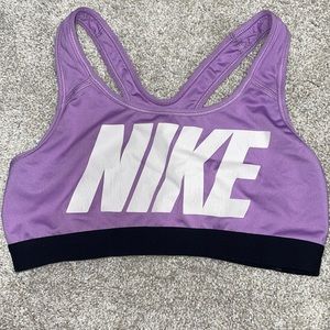 Medium Nike Dri-Fit Bra